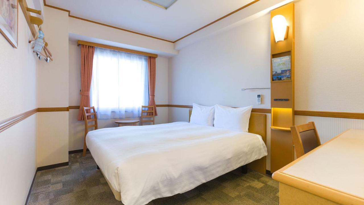 Toyoko Inn Osaka Hankyu Juso-Eki Nishi-Guchi No.1 Exterior foto